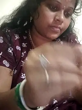 sweetqueen143 online show from 11-05-25, 03:59