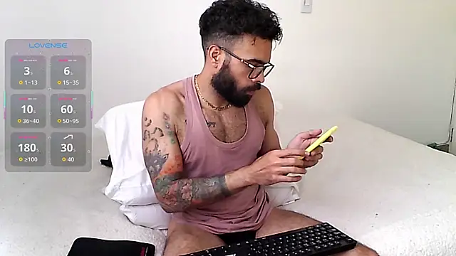 htrebor87 online show from 10-10-25, 05:58