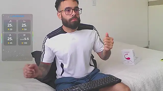 htrebor87 online show from 10-07-25, 06:53