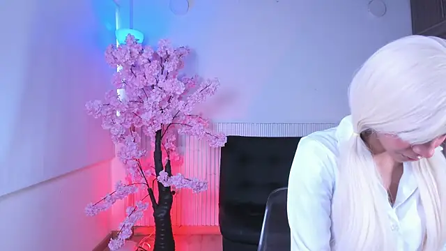 natalia blue online show from 09-19-25, 04:11