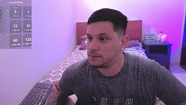 ryden 01 online show from 04-18-26, 03:47