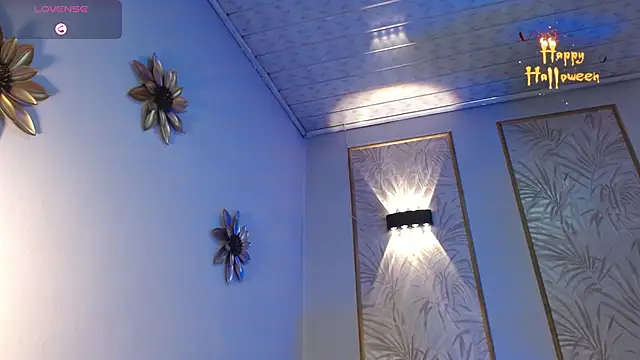 Snapshot of LunaaGrey_ chatting on 10-16-25, 03:26 LunaaGrey online show from 10-16-25, 03:26