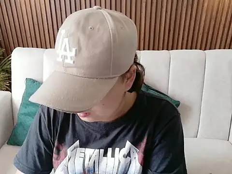 dirty feelena online show from 12-05-25, 05:11