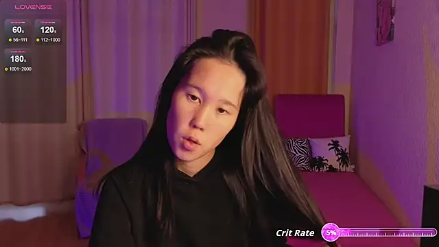 Reina  chan online show from 10-10-25, 03:13