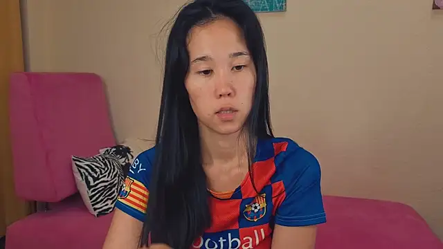 Reina  chan online show from 05-30-26, 09:42
