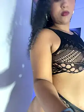 becca wilsson online show from 11-13-25, 10:08