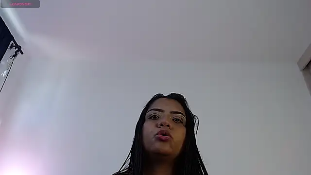 Camila Torresss online show from 04-25-26, 05:10
