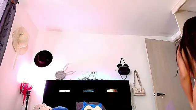 Camila Torresss online show from 06-29-26, 07:35