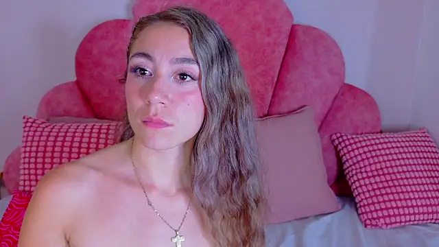 Snapshot of MyApril__ chatting on 01-10-26, 11:55 MyApril online show from 01-10-26, 11:55