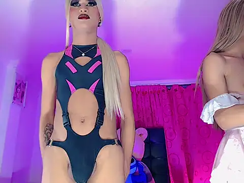 DaliaBacil25 online show from 10-28-25, 01:06