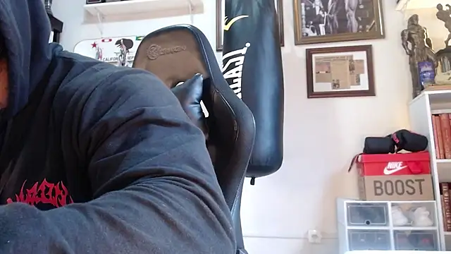 henryhadesflirt online show from 04-10-26, 10:33