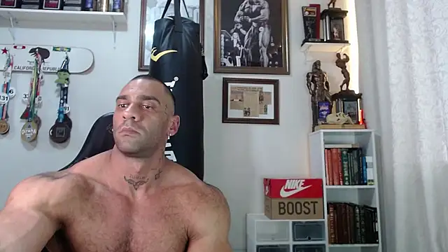 henryhadesflirt online show from 11-17-25, 07:40