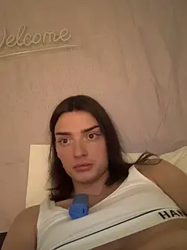 Luna Samosienko online show from 10-23-25, 09:02