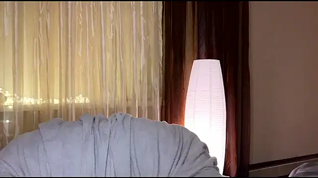 Snapshot of Sibriina_Liliya chatting on 04-25-26, 07:11 Sibriina Liliya online show from 04-25-26, 07:11
