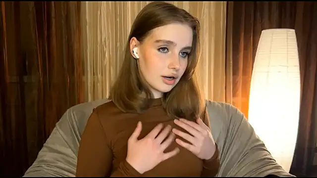 Snapshot of Sibriina_Liliya chatting on 04-29-26, 07:42 Sibriina Liliya online show from 04-29-26, 07:42