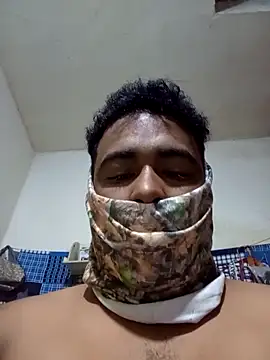 Snapshot of calntt28 chatting on 02-12-26, 02:06 calntt28 online show from 02-12-26, 02:06