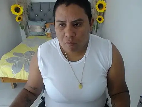 hotlesby valery online show from 03-04-26, 12:02