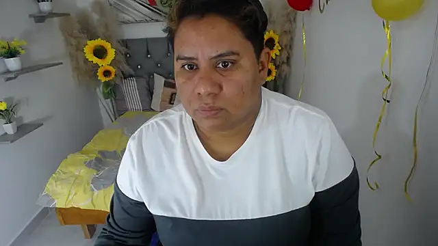 Snapshot of hotlesby_valery chatting on 09-29-25, 12:33 hotlesby valery online show from 09-29-25, 12:33