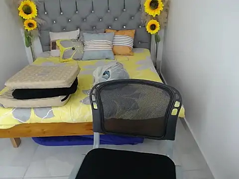 hotlesby valery online show from 11-27-25, 08:09