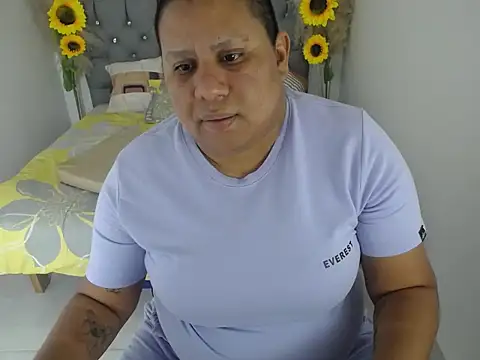 hotlesby valery online show from 11-22-25, 08:18