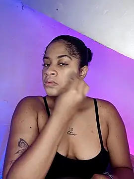 camilafoox7 online show from 09-28-25, 12:45