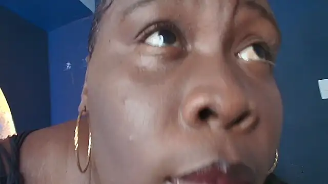 CarolinaGomez  online show from 02-07-26, 01:52