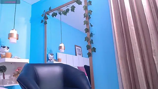 PenelopeBond online show from 10-09-25, 01:00