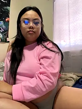 kiaradanielaxx online show from 11-28-25, 05:46