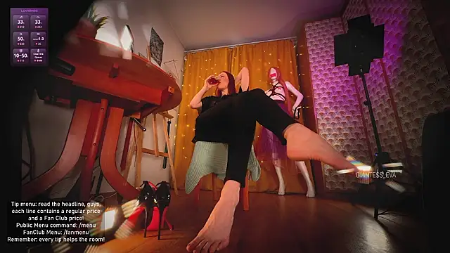 Giantess Eva online show from 03-04-26, 09:55