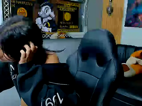 Snapshot of DulceMystery chatting on 10-12-25, 08:26 DulceMystery online show from 10-12-25, 08:26