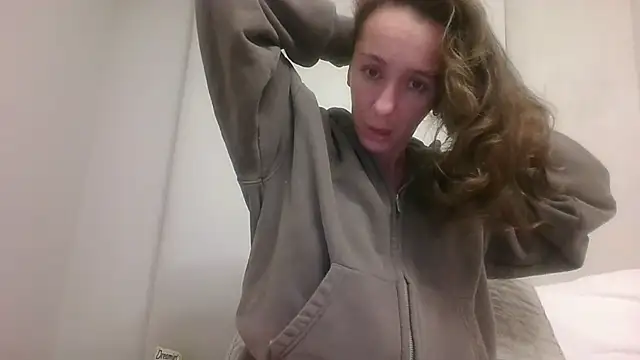 Snapshot of Scotishminx25 chatting on 09-24-25, 11:54 Scotishminx25 online show from 09-24-25, 11:54