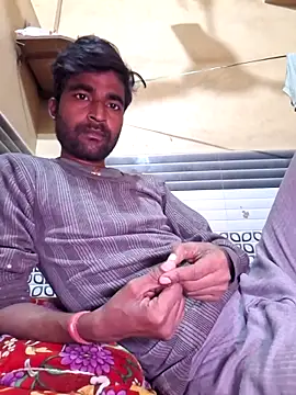 kkshan0923 online show from 12-18-25, 10:08