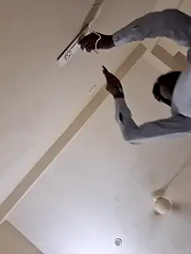 kkshan0923 online show from 04-03-26, 08:32