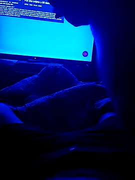 Snapshot of Mark567hot chatting on 09-19-25, 11:31 Mark567hot online show from 09-19-25, 11:31