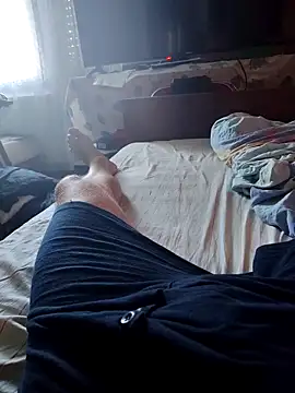 Snapshot of Mark567hot chatting on 09-20-25, 02:00 Mark567hot online show from 09-20-25, 02:00