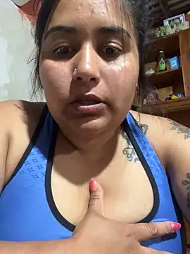 Snapshot of Ayee23-3 chatting on 09-19-25, 02:15 Ayee23-3 online show from 09-19-25, 02:15