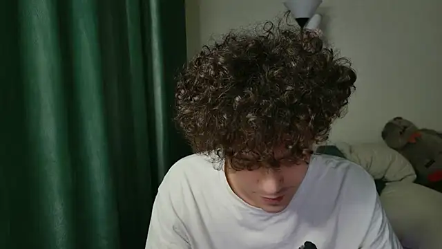 Snapshot of dreamgonetan chatting on 09-23-25, 01:23 dreamgonetan online show from 09-23-25, 01:23