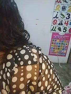 Snapshot of Carolceleste24 chatting on 02-19-26, 01:13 Carolceleste24 online show from 02-19-26, 01:13