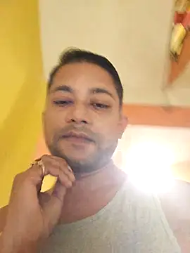 Snapshot of addiction_z chatting on 09-25-25, 01:44 addiction z online show from 09-25-25, 01:44