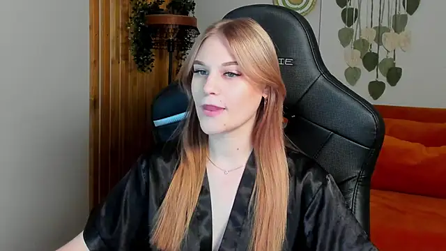 AriaWell online show from 10-30-25, 06:38