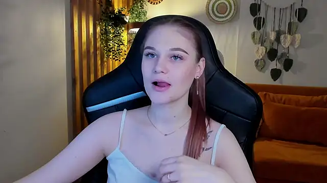 AriaWell online show from 11-23-25, 05:17