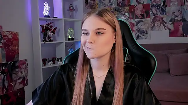 AriaWell online show from 11-13-25, 05:22