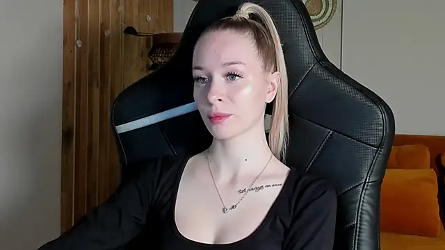 MiaGraces online show from 01-09-26, 05:25