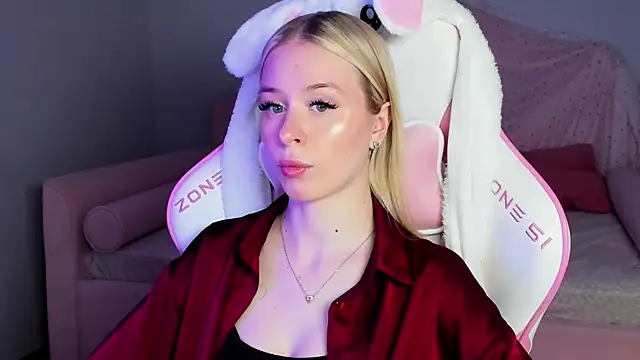 MiaGraces online show from 11-14-25, 05:27