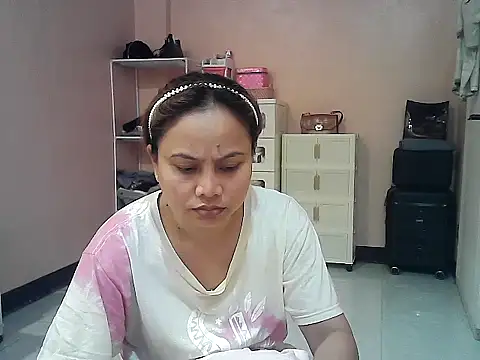 Amarrahlyn online show from 07-21-26, 09:27