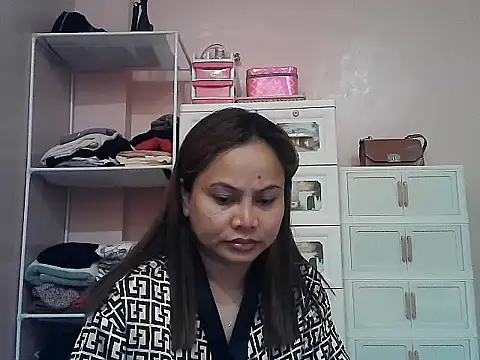 Amarrahlyn online show from 07-17-26, 09:56