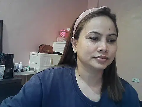 Amarrahlyn online show from 05-19-26, 09:16