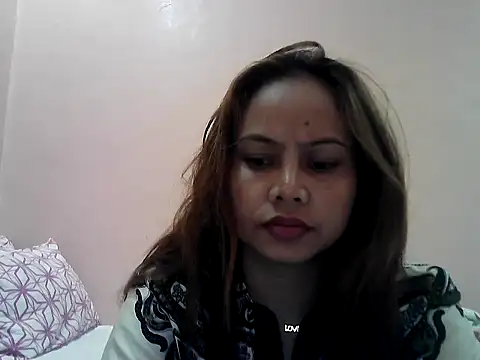 Amarrahlyn online show from 10-25-25, 09:52