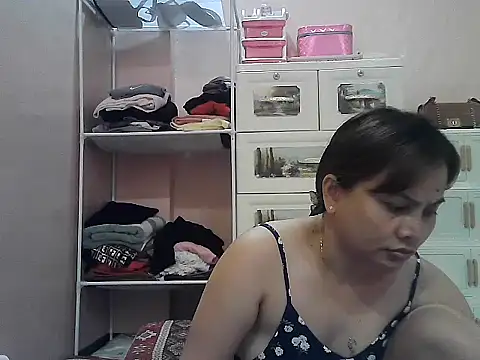 Amarrahlyn online show from 07-15-26, 09:33