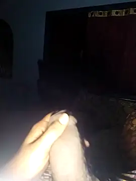 Snapshot of madarasi_chennai chatting on 09-28-25, 05:09 madarasi chennai online show from 09-28-25, 05:09